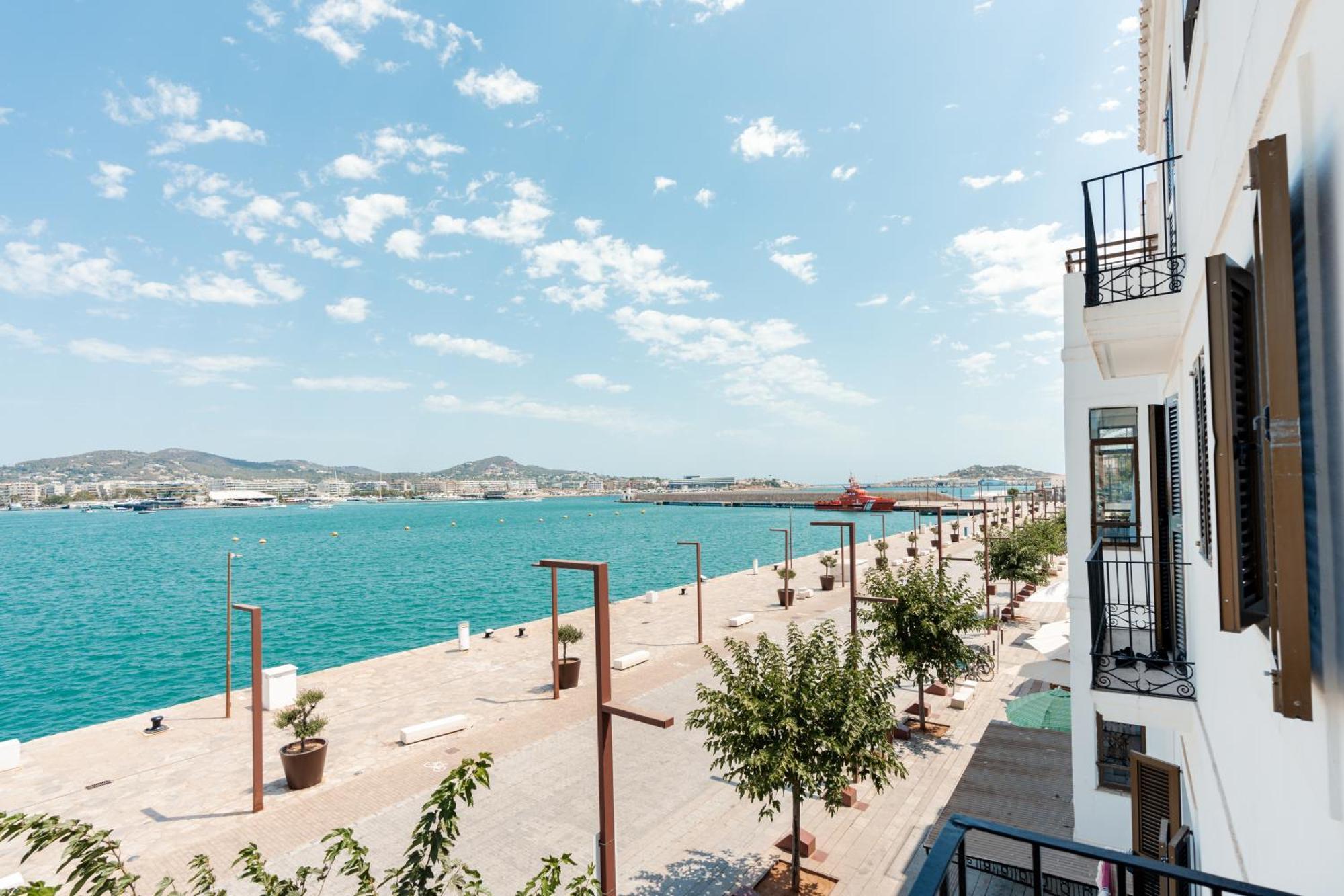 Hotel Ryans La Marina (Adults Only) Ibiza-Stadt Exterior foto