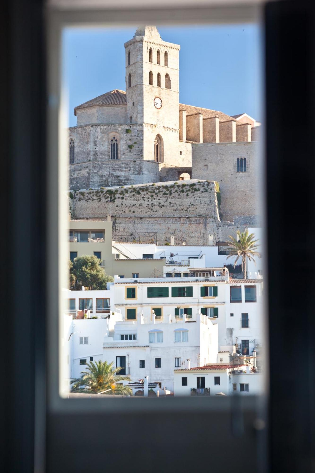 Hotel Ryans La Marina (Adults Only) Ibiza-Stadt Exterior foto