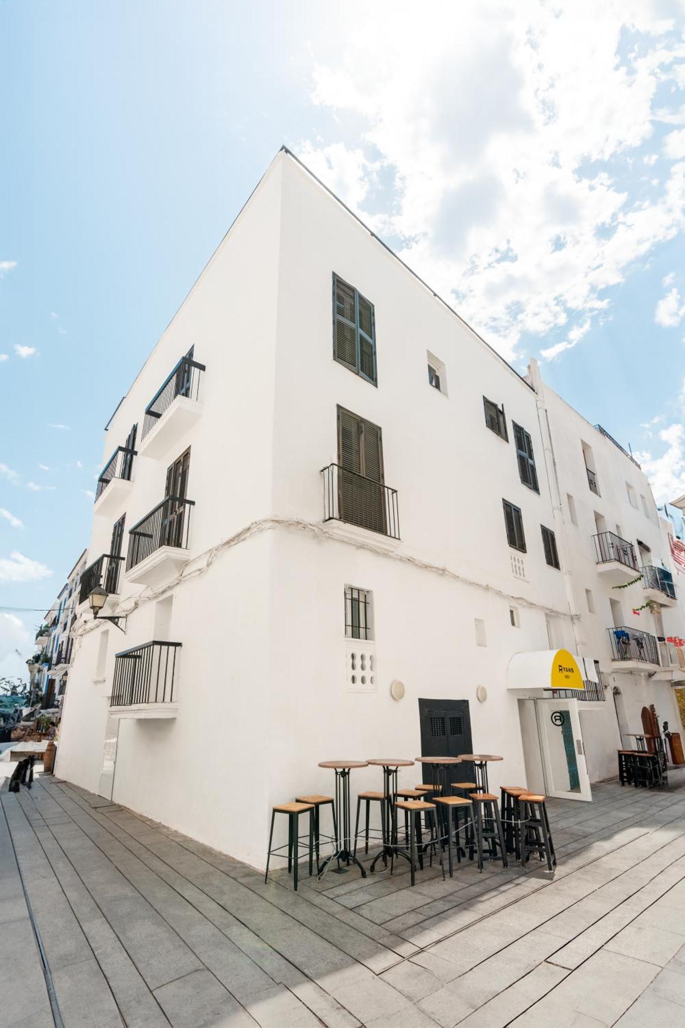 Hotel Ryans La Marina (Adults Only) Ibiza-Stadt Exterior foto