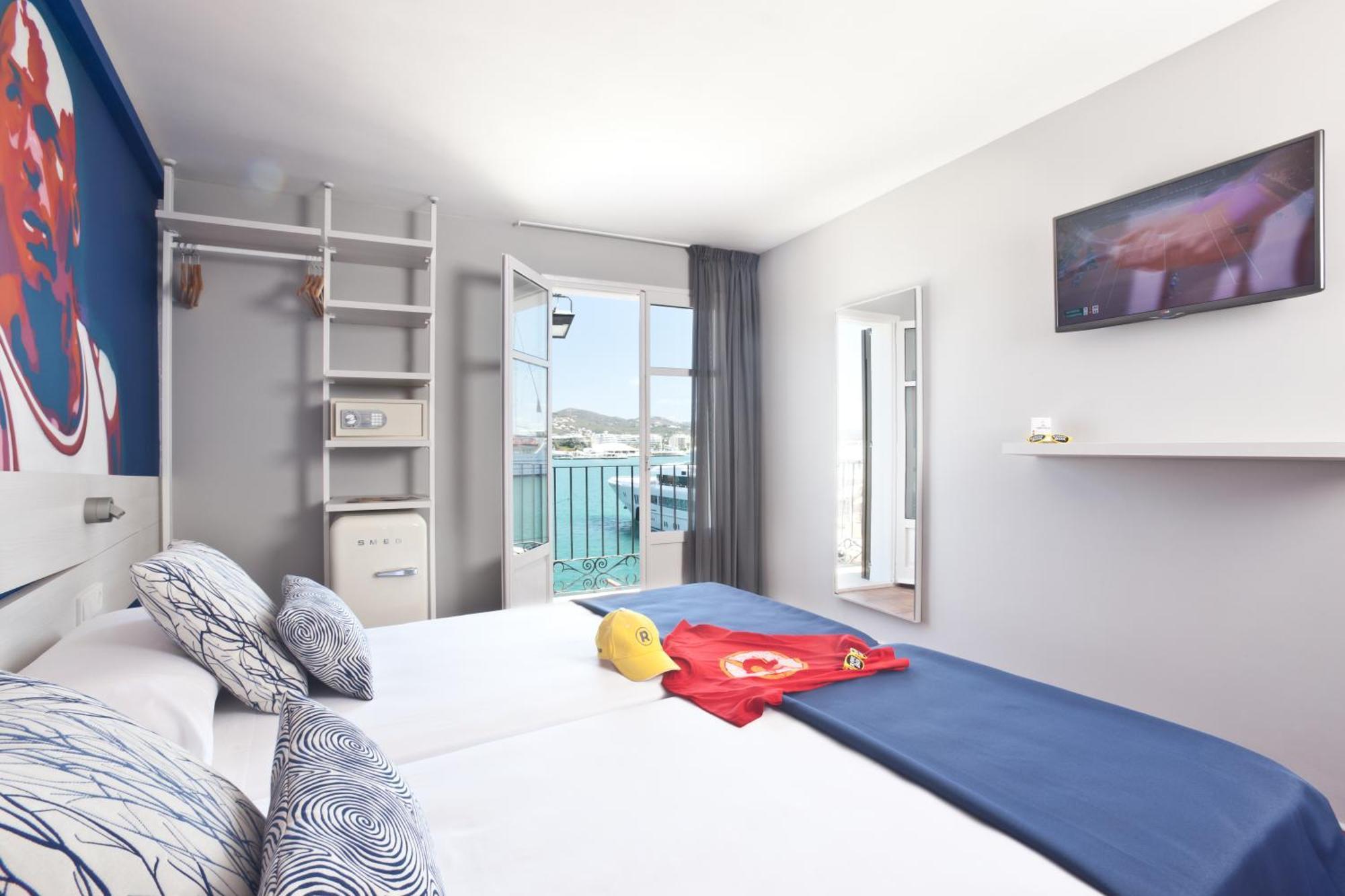 Hotel Ryans La Marina (Adults Only) Ibiza-Stadt Exterior foto