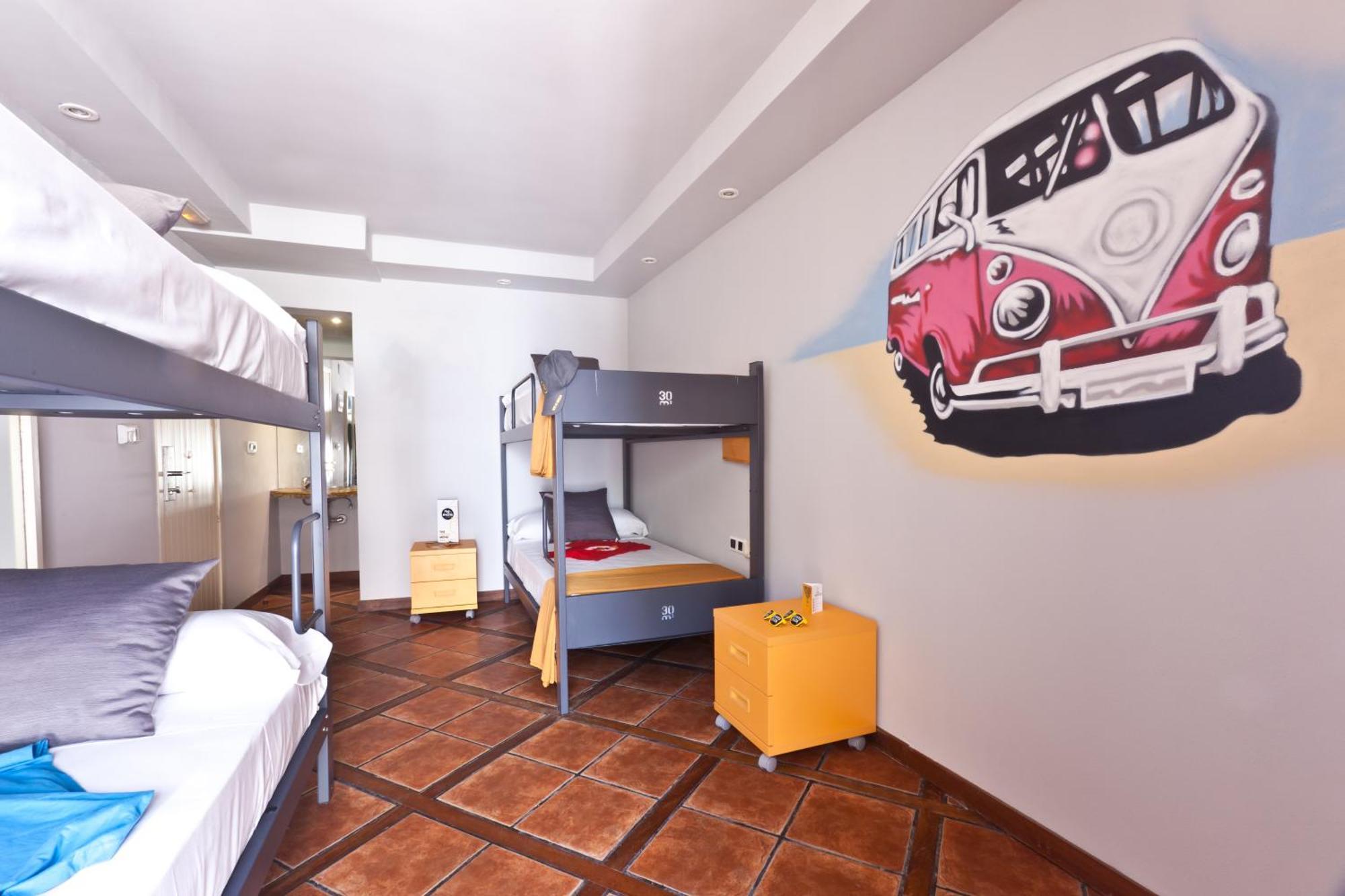 Hotel Ryans La Marina (Adults Only) Ibiza-Stadt Exterior foto