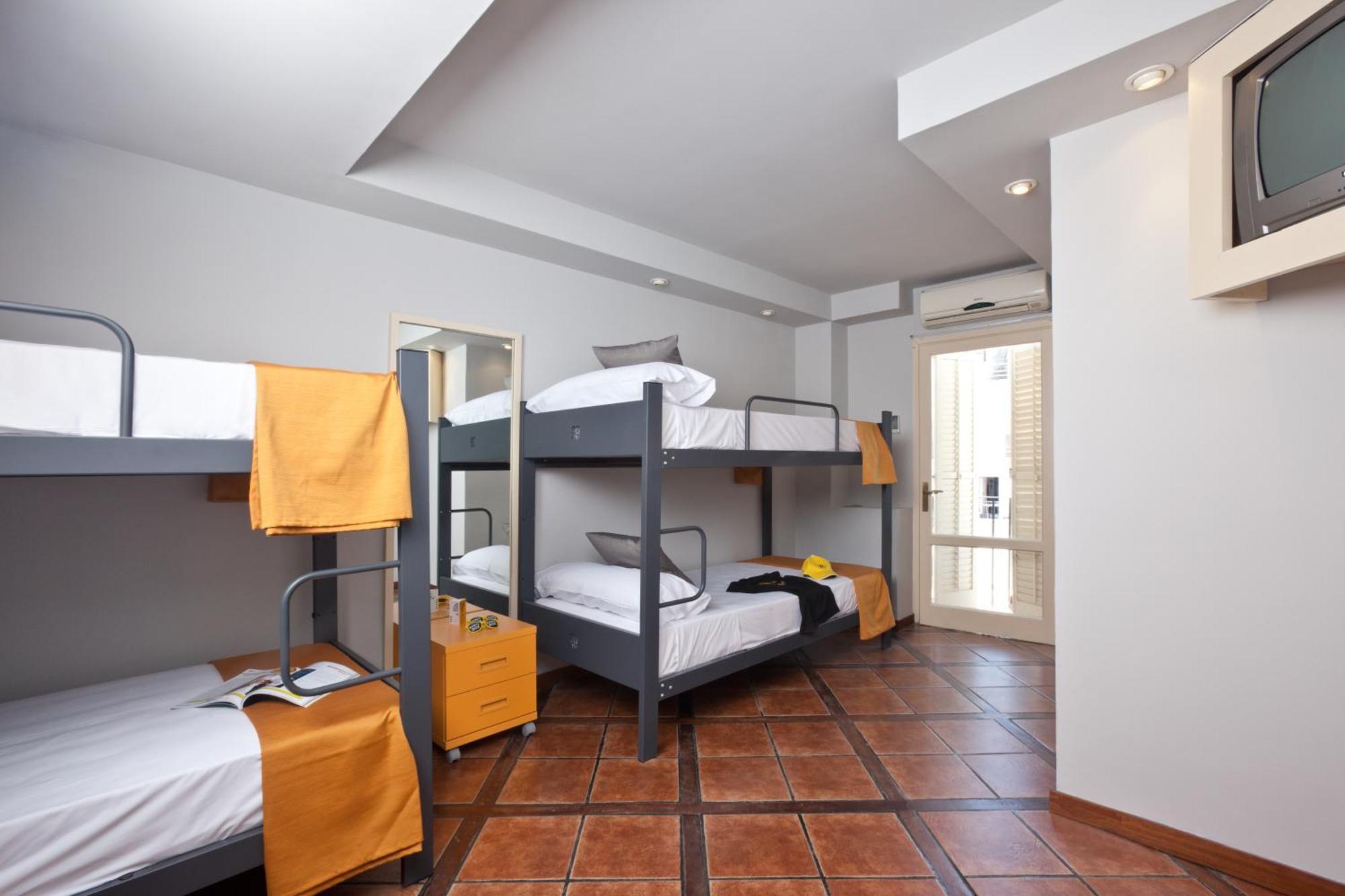 Hotel Ryans La Marina (Adults Only) Ibiza-Stadt Zimmer foto